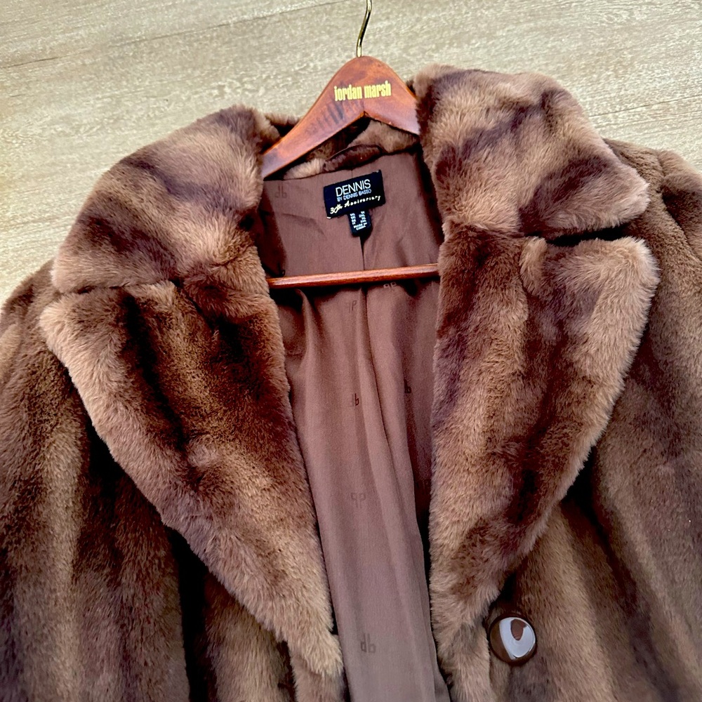 Luxurious brown faux fur jacket